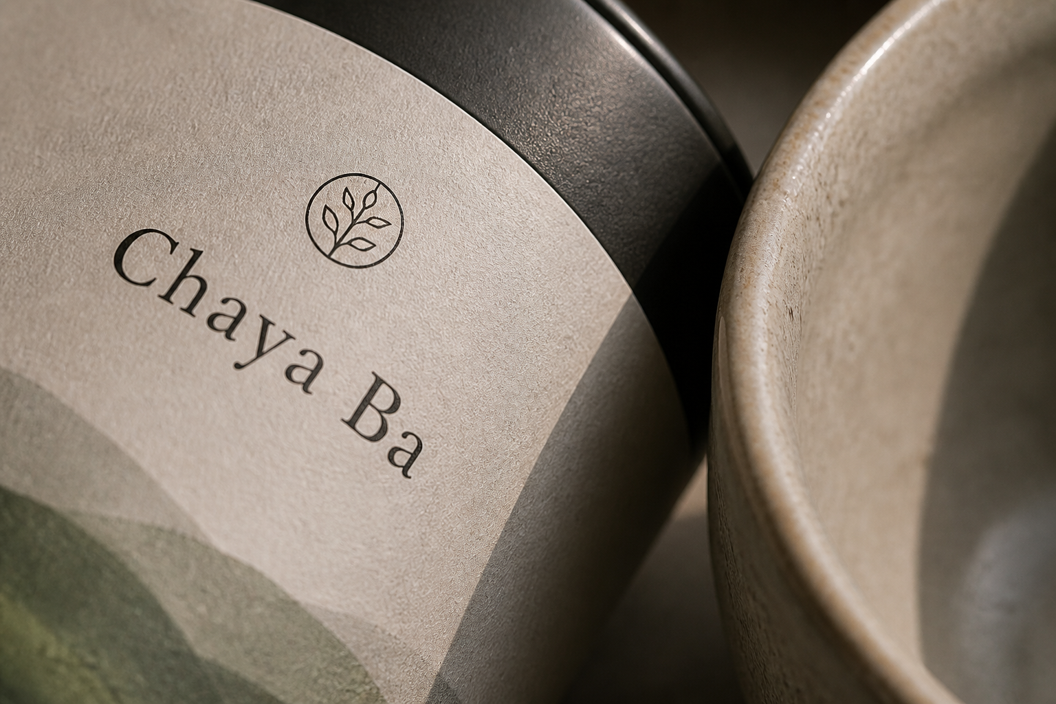 Chaya Ba 07 label tin ceramic macro